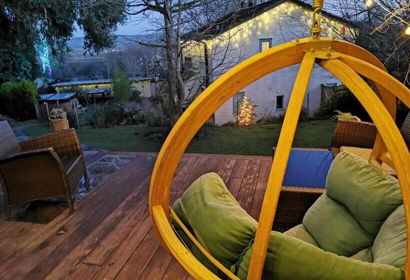 شاليه سوبيريور غرفة نوم واحدة, The Base Vegan Retreat Animal Sanctuary