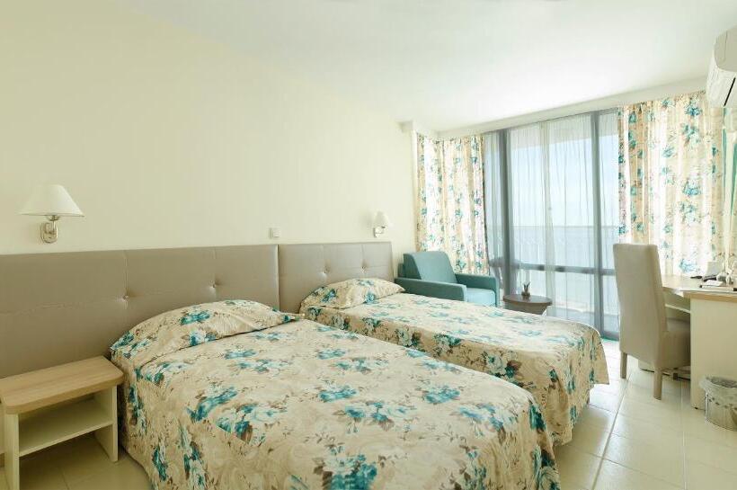 公園の見えるスタンダードルーム, Boryana