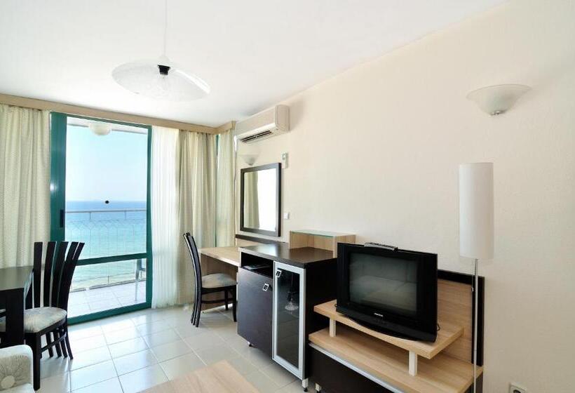 オーシャンビュースタンダードルーム, Boryana