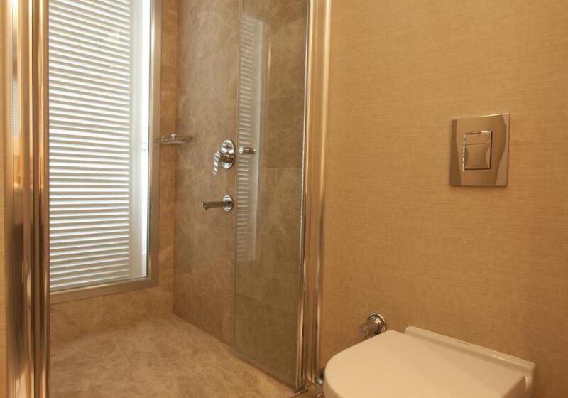 海景套房, Alesta Yacht