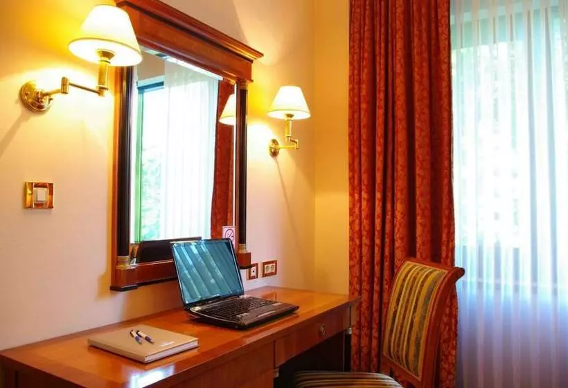 Deluxe-huone, As