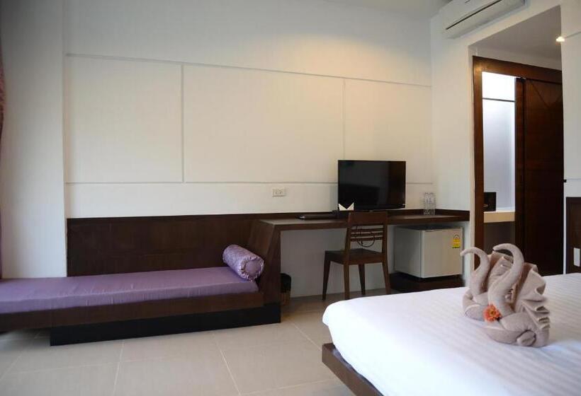 디럭스 룸, Bundhaya Resort