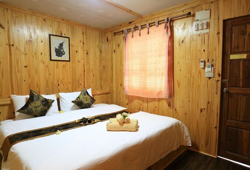 수피리어 방갈로, Bundhaya Resort