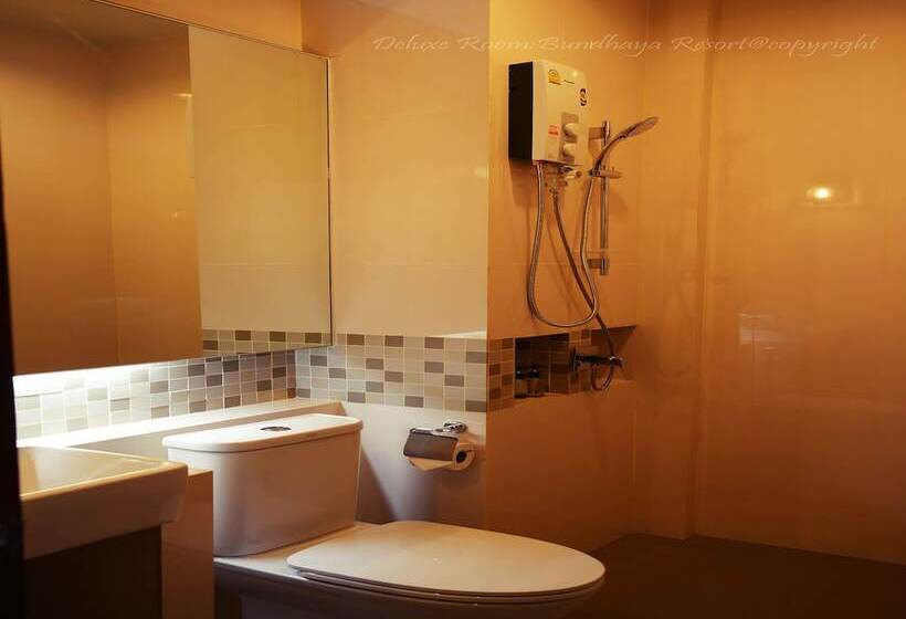 디럭스 룸, Bundhaya Resort