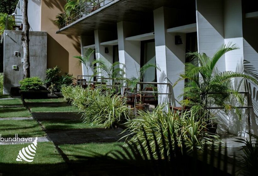 디럭스 룸, Bundhaya Resort