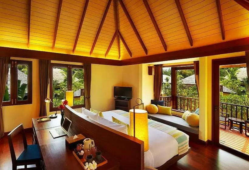 デラックスルーム, Chantaramas Beach Resort, Koh Phangan