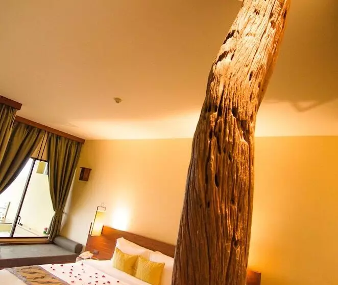バスタブ付きデラックスルーム, Chantaramas Beach Resort, Koh Phangan