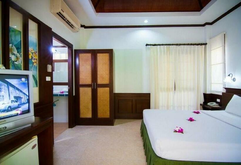 בקתה סופריור, Coco Palm Beach Resort   Sha Extra Plus