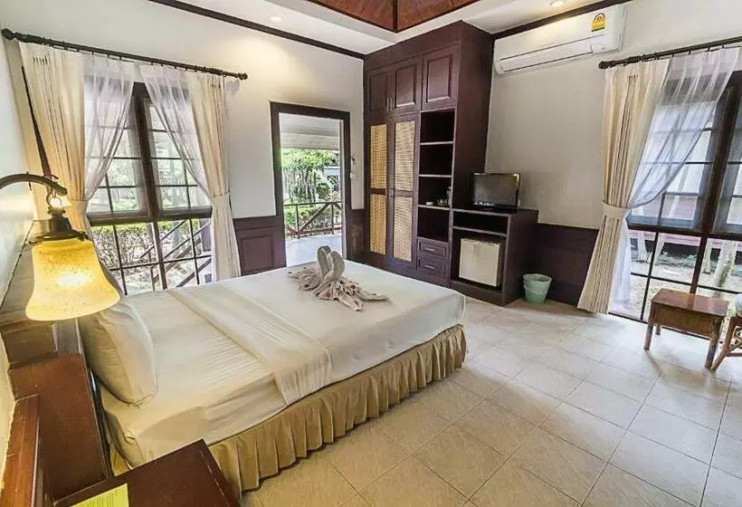 بانگلوی سوپریور, Coco Palm Beach Resort   Sha Extra Plus