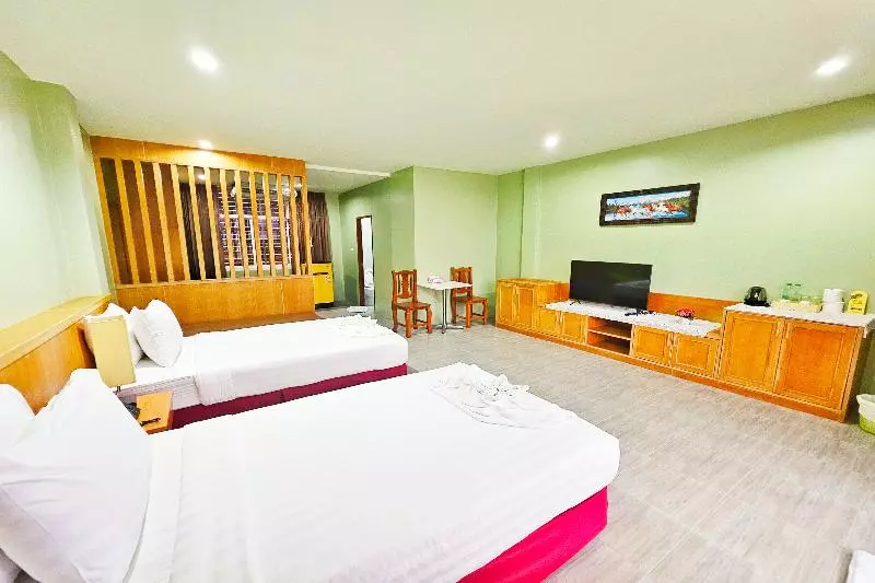 デラックスルーム, Dome Resort Sha Plus
