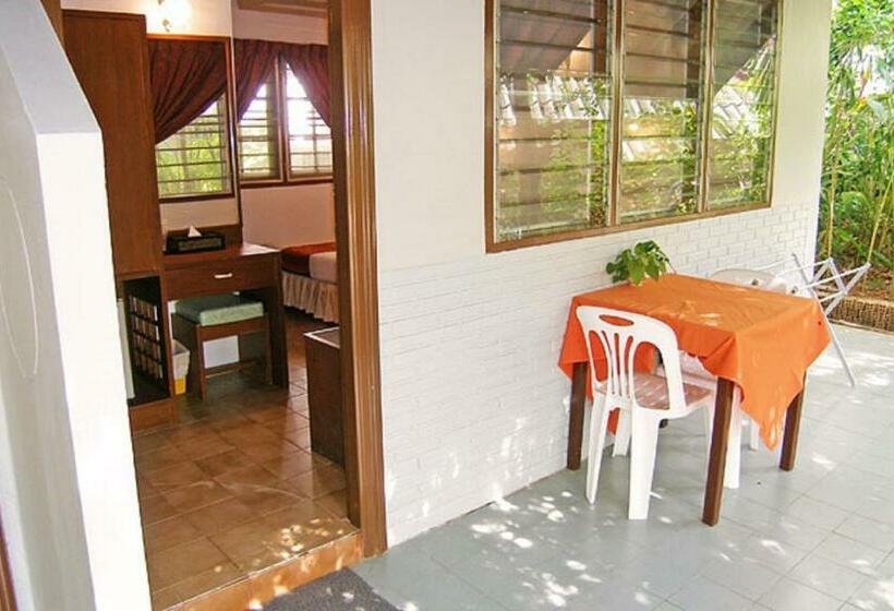 بنجلو سوبيريور, Phuket Golden Sand Inn Sha Extra Plus