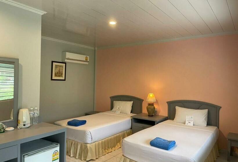 高级洋房, Phuket Golden Sand Inn Sha Extra Plus