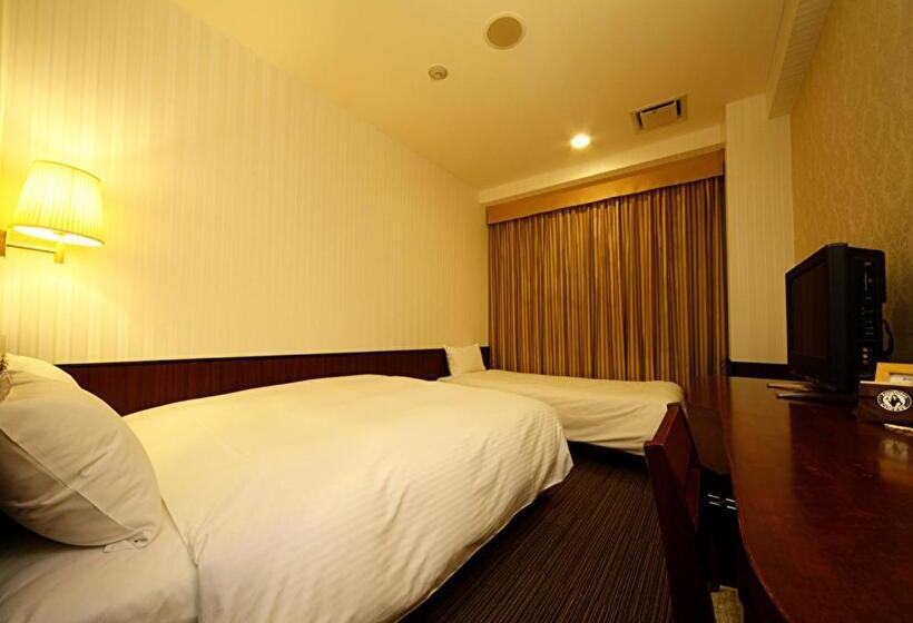 חדר סטודיו סטנדרד, Hillarys