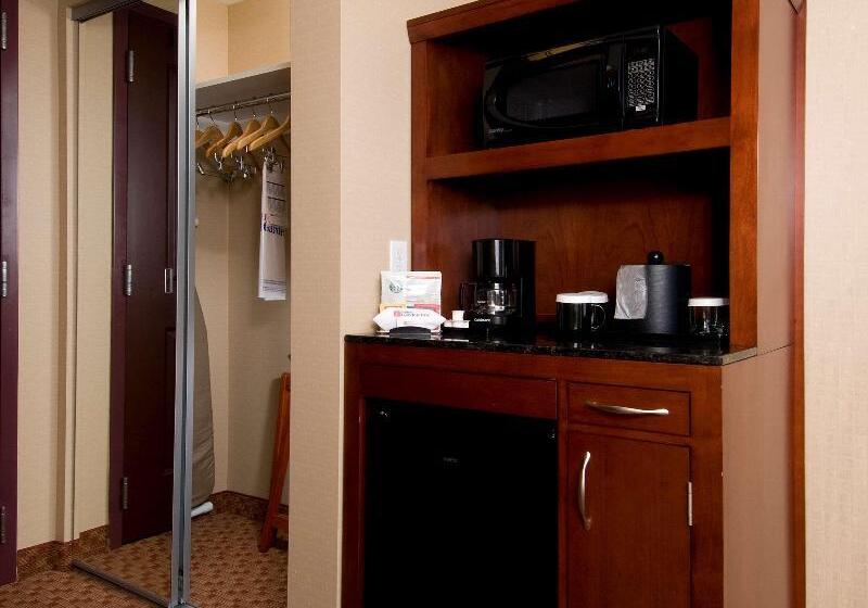 プレミアムルーム, Hilton Garden Inn Troy