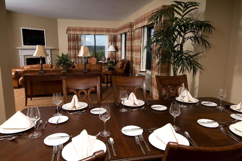 キングサイズベッドのスイートルーム, Hilton Garden Inn Troy