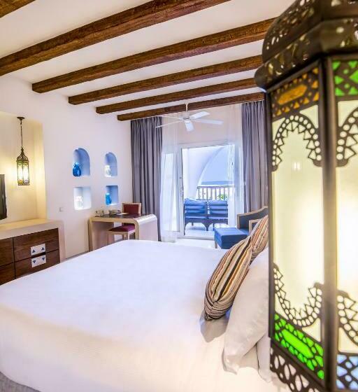 اتاق استاندارد با تخت بزرگ, Hilton Marsa Alam Nubian Resort