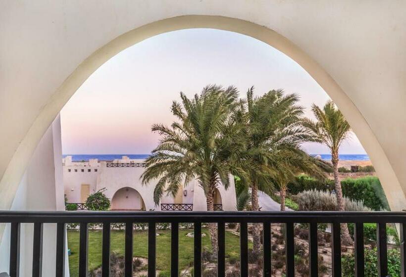 اتاق لوکس با چشمانداز دریا, Hilton Marsa Alam Nubian Resort