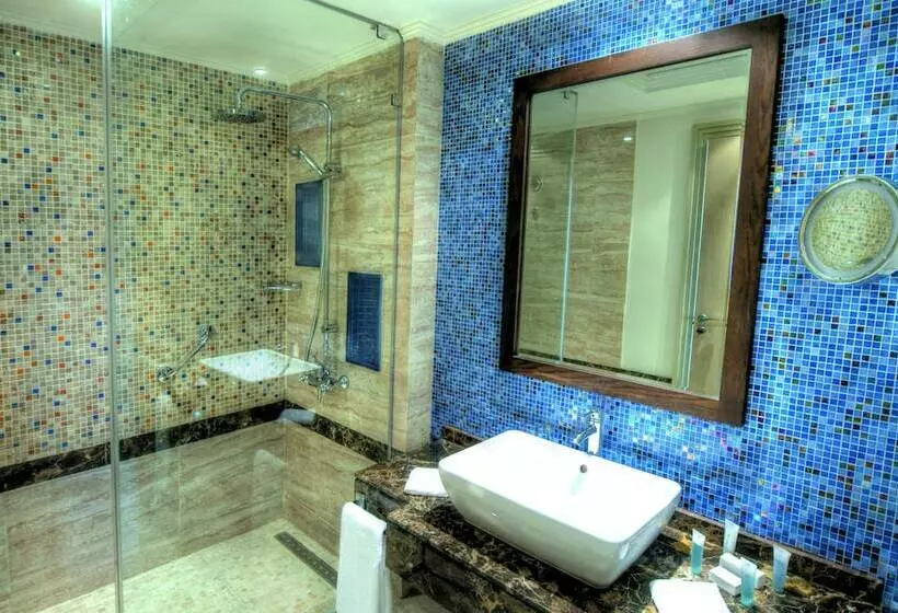 اتاق لوکس با چشمانداز باغ, Hilton Marsa Alam Nubian Resort