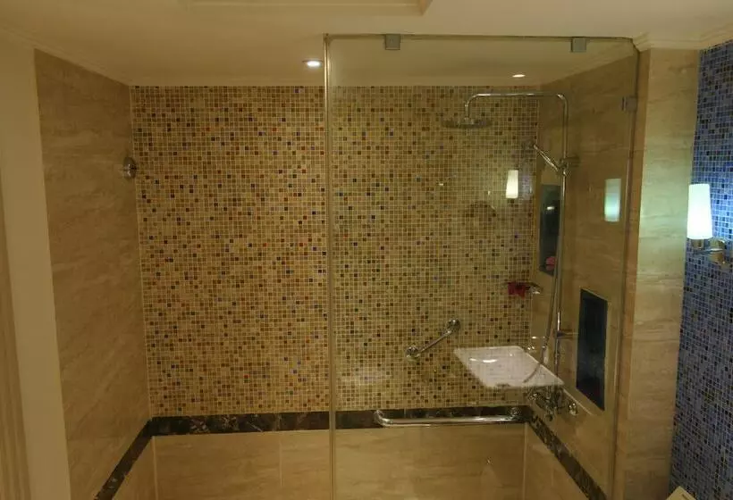 اتاق لوکس با چشمانداز باغ, Hilton Marsa Alam Nubian Resort