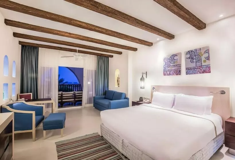 اتاق لوکس با تخت بزرگ, Hilton Marsa Alam Nubian Resort