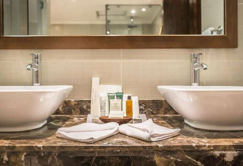 اتاق استاندارد با تخت دوبل, Hilton Marsa Alam Nubian Resort