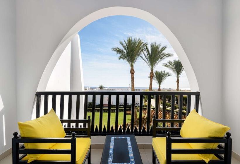 اتاق لوکس با چشمانداز دریا, Hilton Marsa Alam Nubian Resort