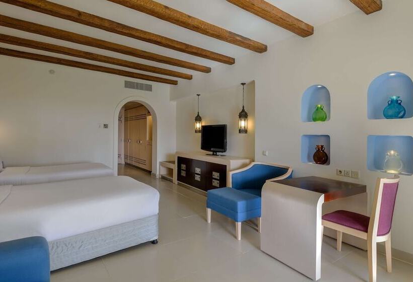 اتاق لوکس با چشمانداز دریا, Hilton Marsa Alam Nubian Resort