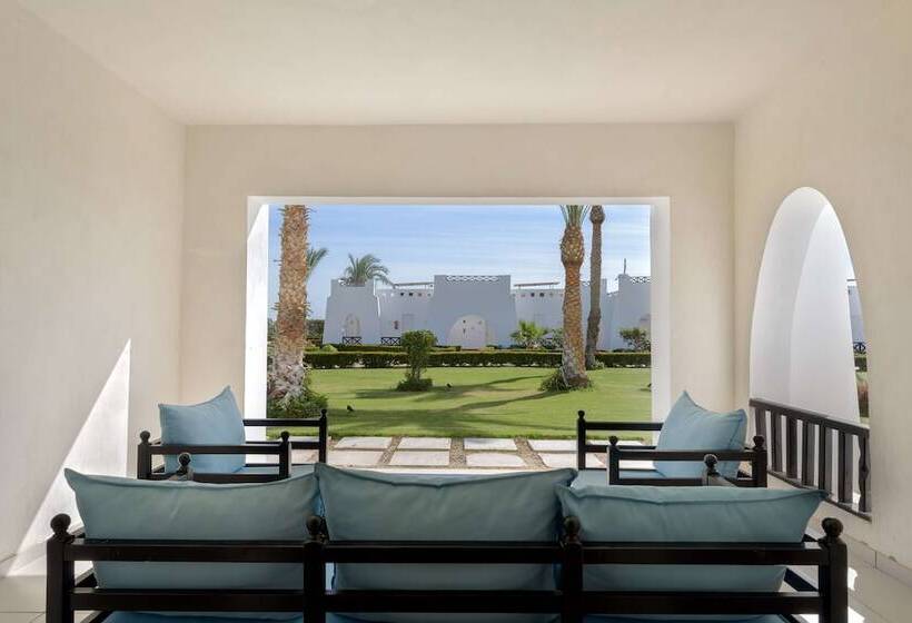 اتاق لوکس با چشمانداز باغ, Hilton Marsa Alam Nubian Resort
