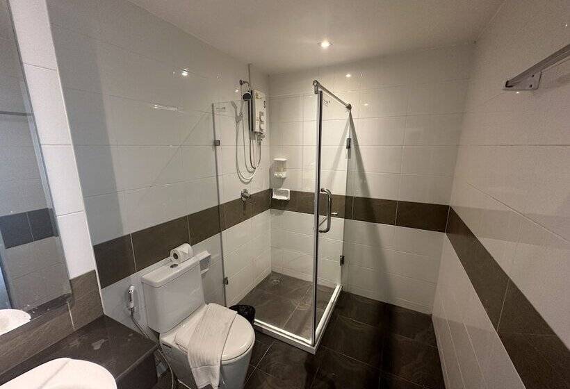 スーペリアールーム, Issara Patong Beach