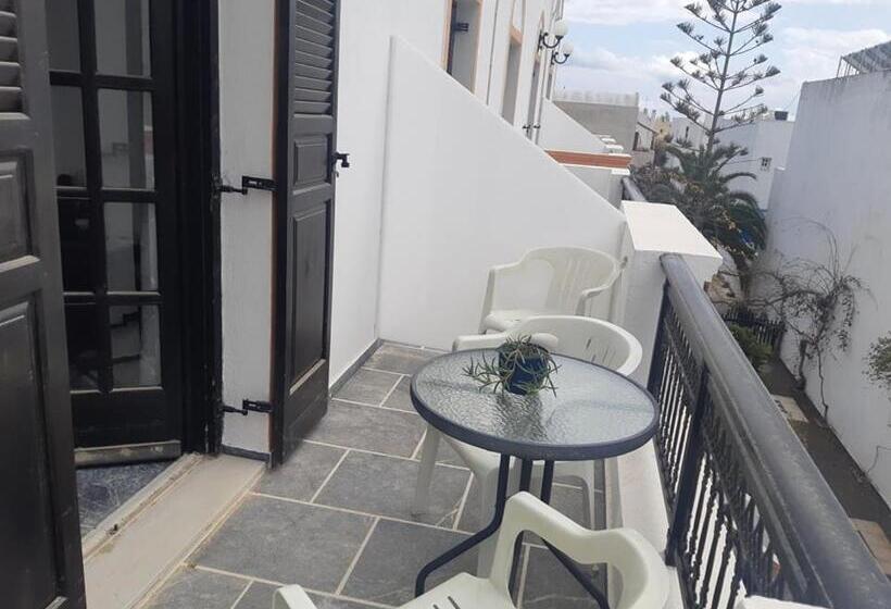 Quarto Triplo Estandar, Koralli