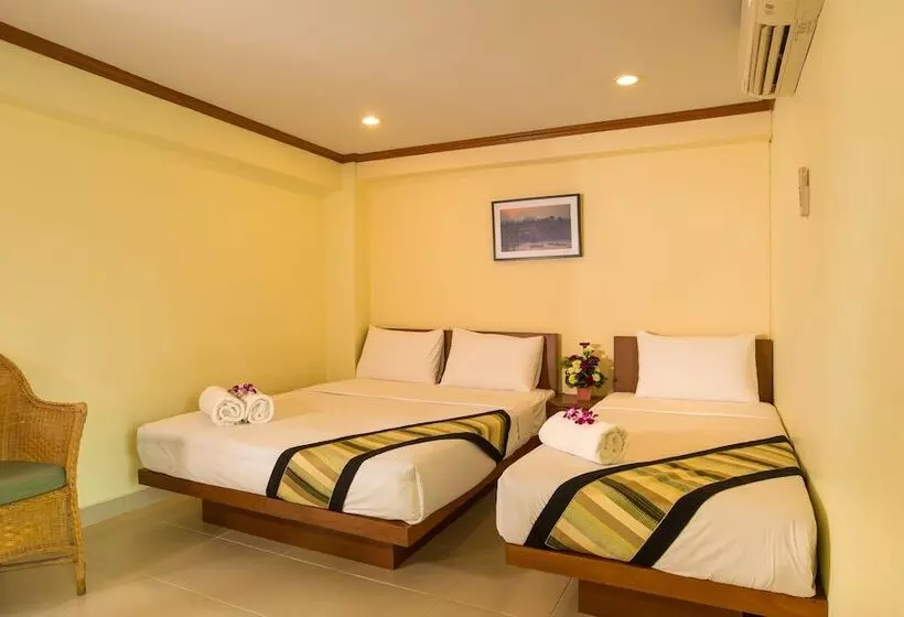 اتاق استاندارد سه نفره, Krabi City Seaview