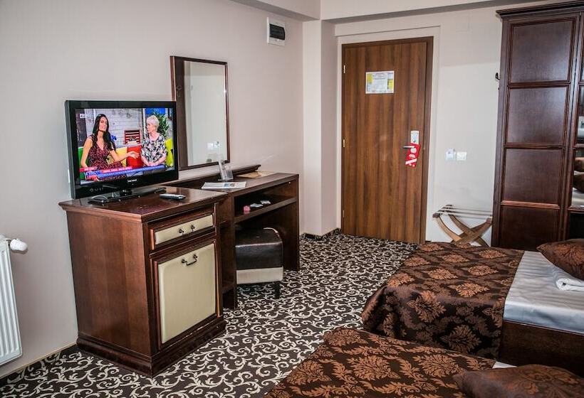 Номер Стандарт, Megalos