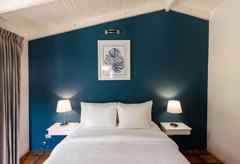 豪华房间, Rip Jack Inn