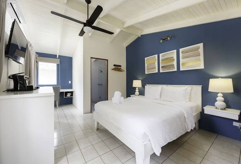 豪华房间, Rip Jack Inn