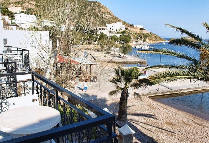 オーシャンビュースタンダードルーム, Silver Beach