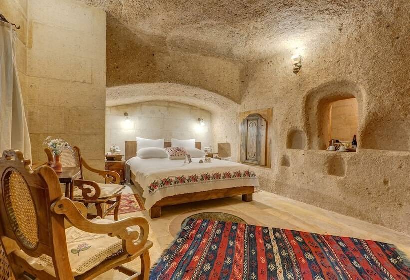 جناح, Taskonaklar