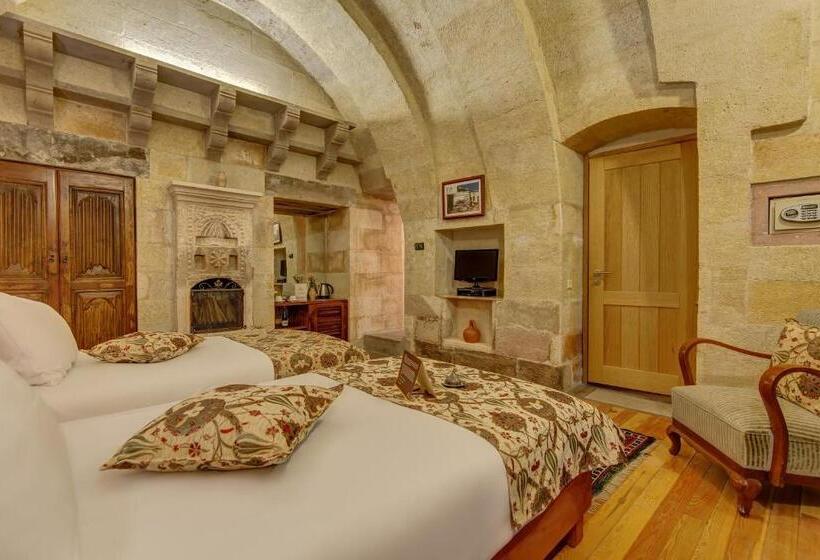 غرفة ديلوكس, Taskonaklar