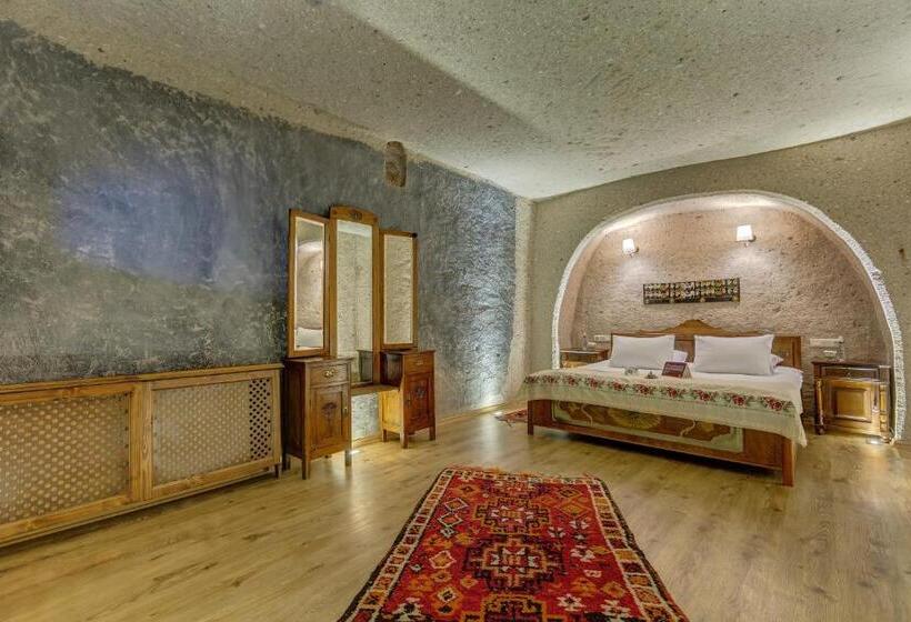 جناح عائلي, Taskonaklar