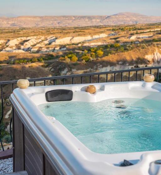 غرفة ديلوكس مزوَّدة بجاكوزي, Taskonaklar