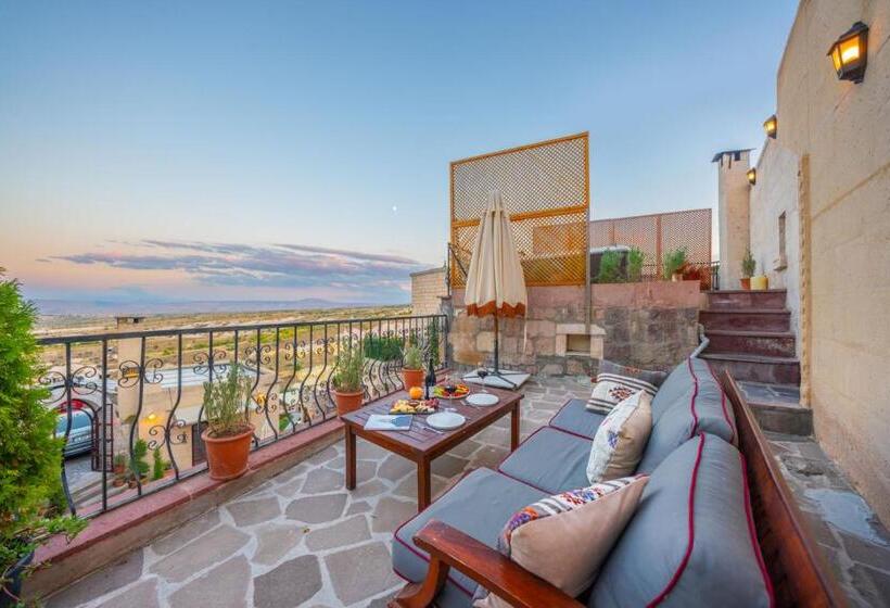 غرفة ديلوكس مزوَّدة بجاكوزي, Taskonaklar