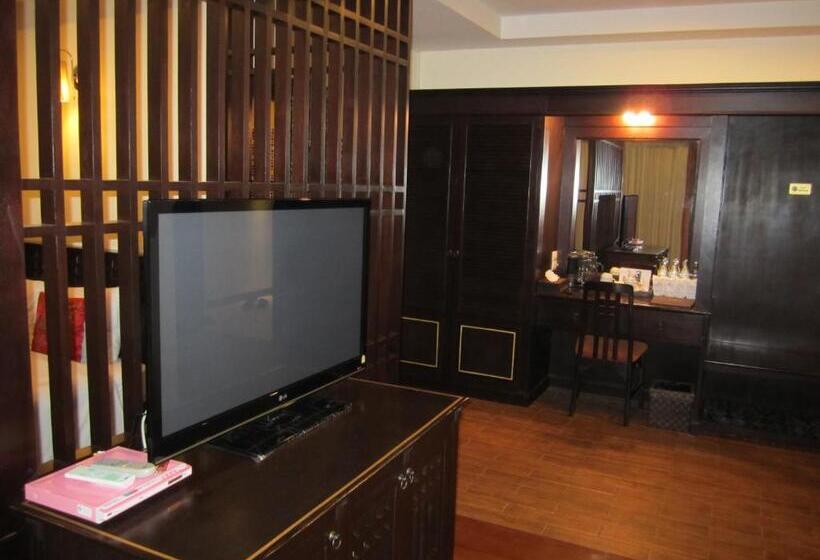 Люкс, Wannara Hotel Hua Hin