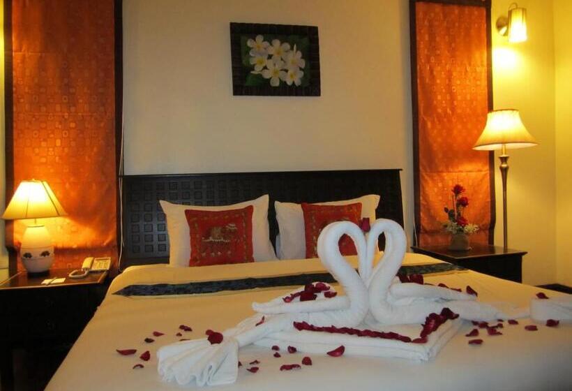 Люкс, Wannara Hotel Hua Hin