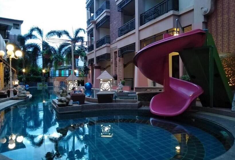 Полулюкс, Wannara Hotel Hua Hin