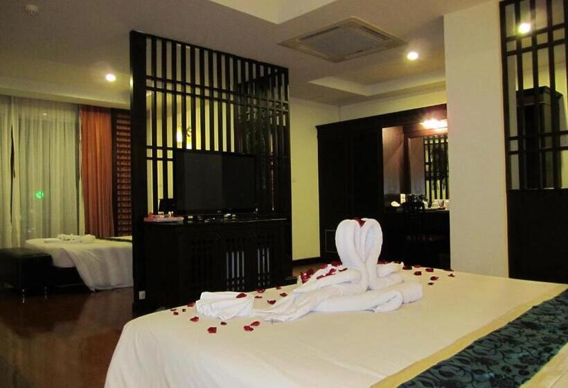 Люкс, Wannara Hotel Hua Hin