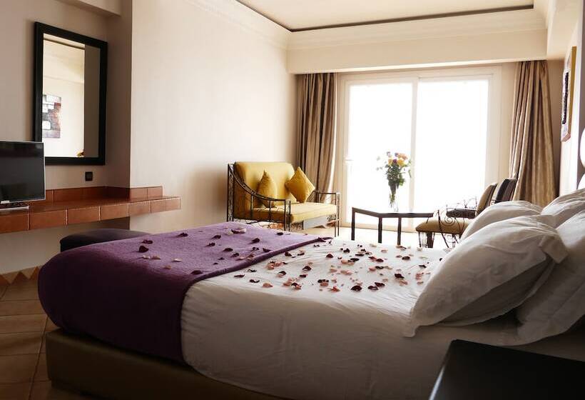 سوئیت سینیور, Ocean Atlantic View