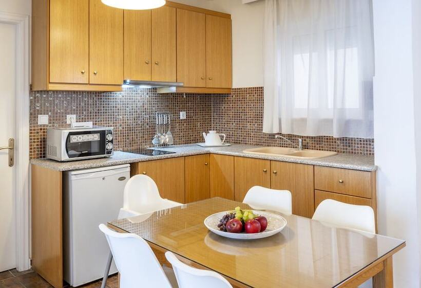 Апартаменты 1 Спальня, Peridis Family Resort