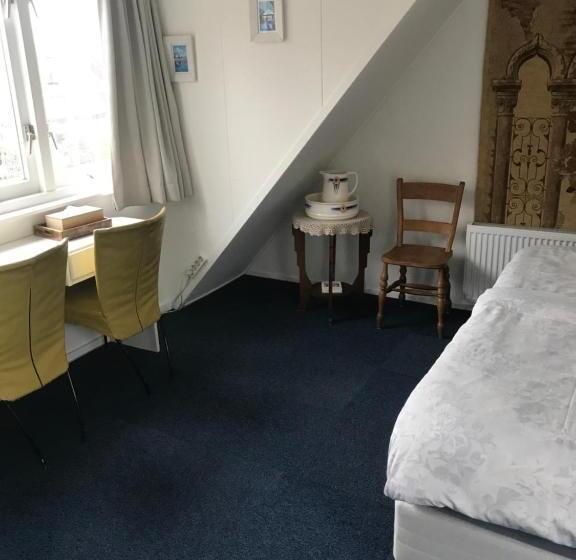 豪华房间, B&b De Duinhoek