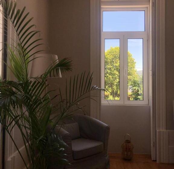 ファミリールーム, Casa De Carrapatelo