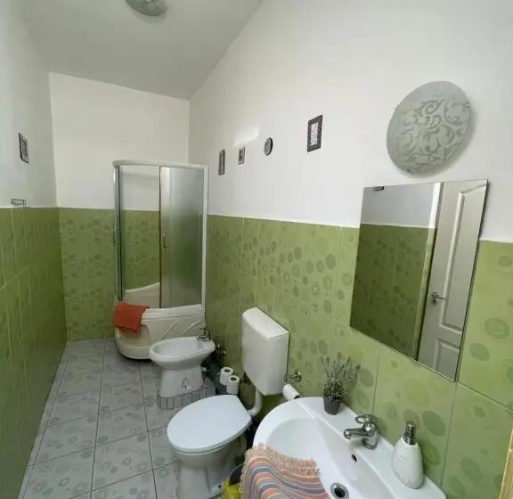اتاق استاندارد, Casa Trandafirilor