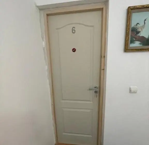 اتاق استاندارد, Casa Trandafirilor